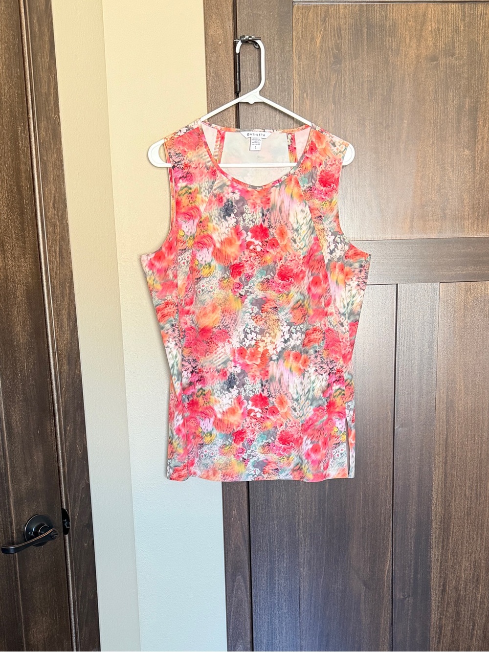 Athleta Women’s Refined Zephyr Bloom Tank Top Pullover Size Large - Picture 2 of 10